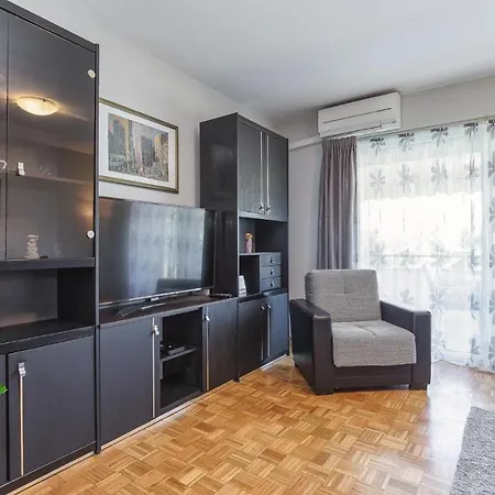 Suzana Apartman *